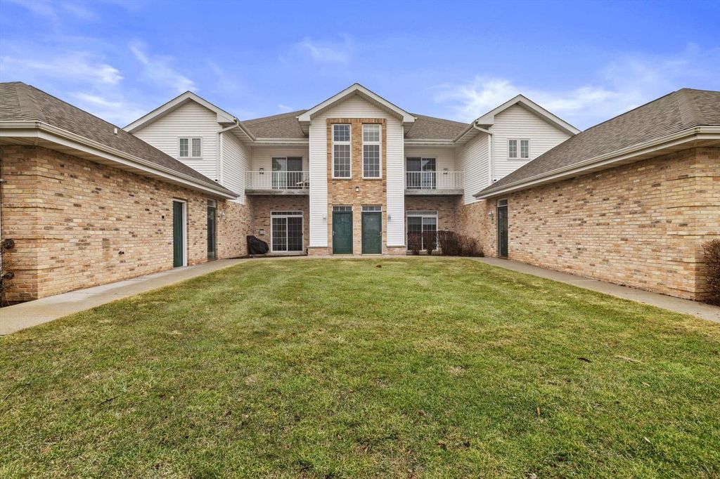 Photo of 4301 Taylor HARBOR EAST HARBOR E #1, Mount Pleasant, WI 53403 (MLS # 1953170)