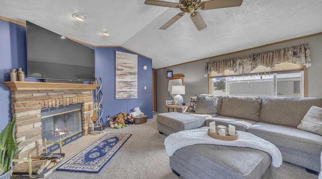 Photo of 33 S Hiawatha CIRCLE #33, Sheboygan, WI 53081 (MLS # 2029888)