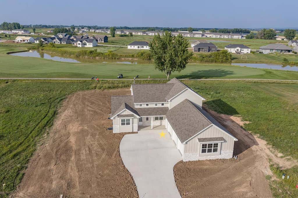 Photo of 122 Beckerae COURT, Wrightstown, WI 54180 (MLS # 50331407)