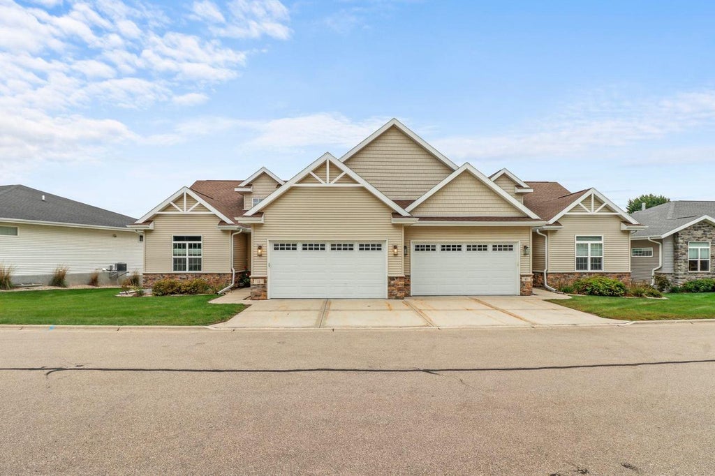 Photo of 12 Prince WAY, Fitchburg, WI 53711 (MLS # 2033702)