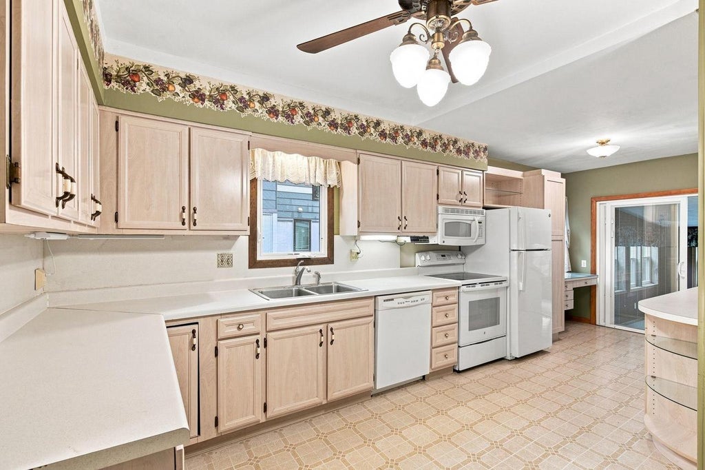 Photo of 54 S Marquette STREET, Madison, WI 53704 (MLS # 2031115)