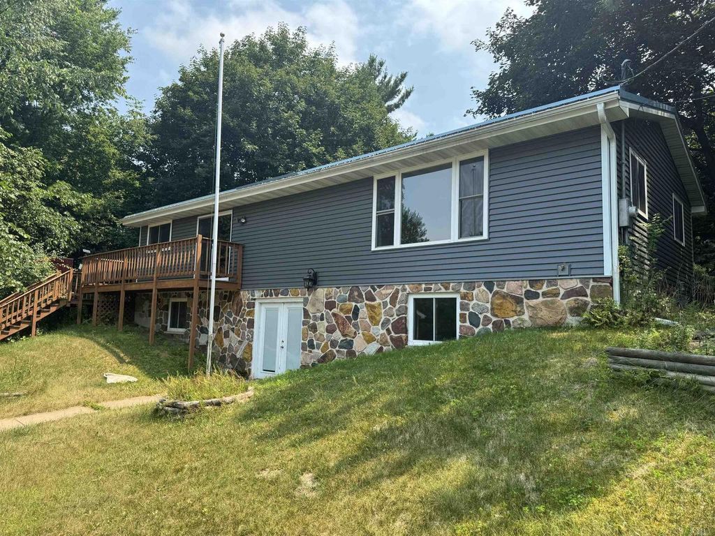 Photo of N2108 County Road K, Waupaca, WI 54981 (MLS # 50329926)