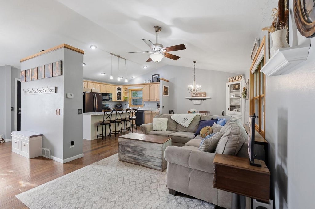 Photo of 1707 Norse PARKWAY, Stoughton, WI 53589 (MLS # 2026172)