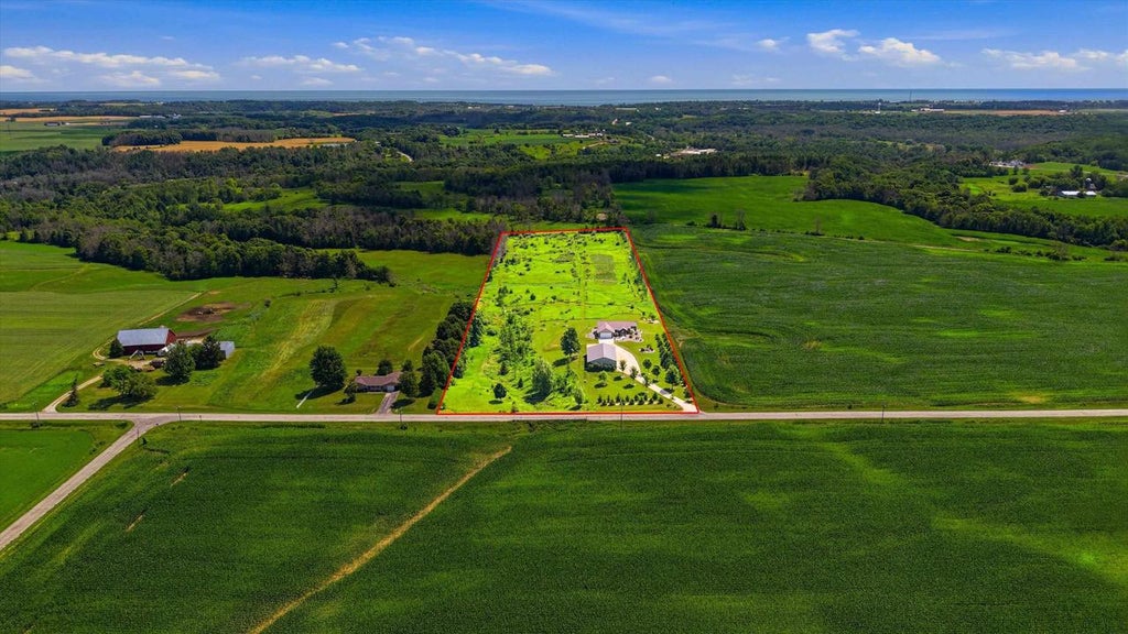 Photo of N3856 Birchwood ROAD, Kewaunee, WI 54216 (MLS # 50329646)