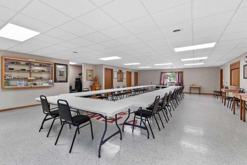 Photo of 202 W Lieg AVENUE, Shawano, WI 54166 (MLS # 50315781)