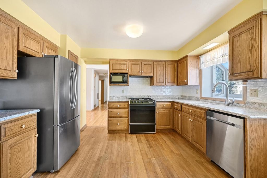 Photo of 6046 S 22nd STREET, Milwaukee, WI 53221 (MLS # 1947841)