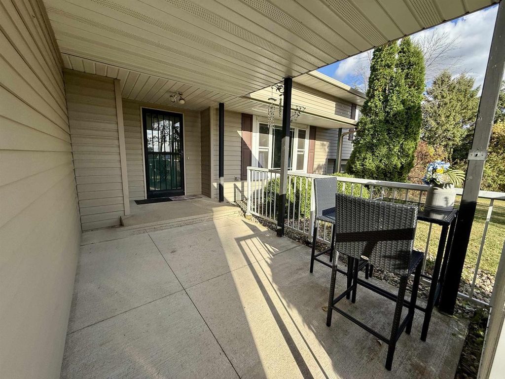 Photo of W9033 Johnson ROAD, Eldorado, WI 54932 (MLS # 50316600)