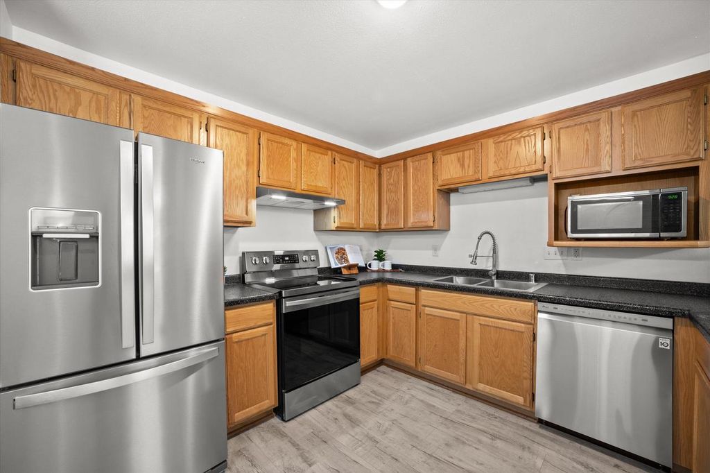Photo of 9390 W Loomis ROAD #3, Franklin, WI 53132 (MLS # 1937776)
