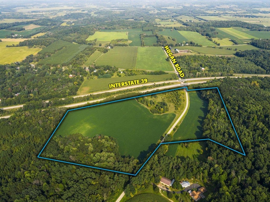Photo of 36.29 M/L Acres Hogan ROAD, Portage, WI 53901 (MLS # 2033525)