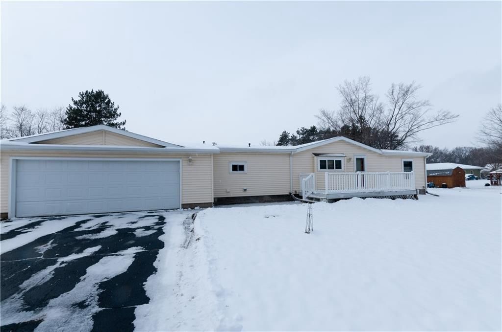 Photo of 1412 Birchwood LANE, Eau Claire, WI 54703 (MLS # 1597292)