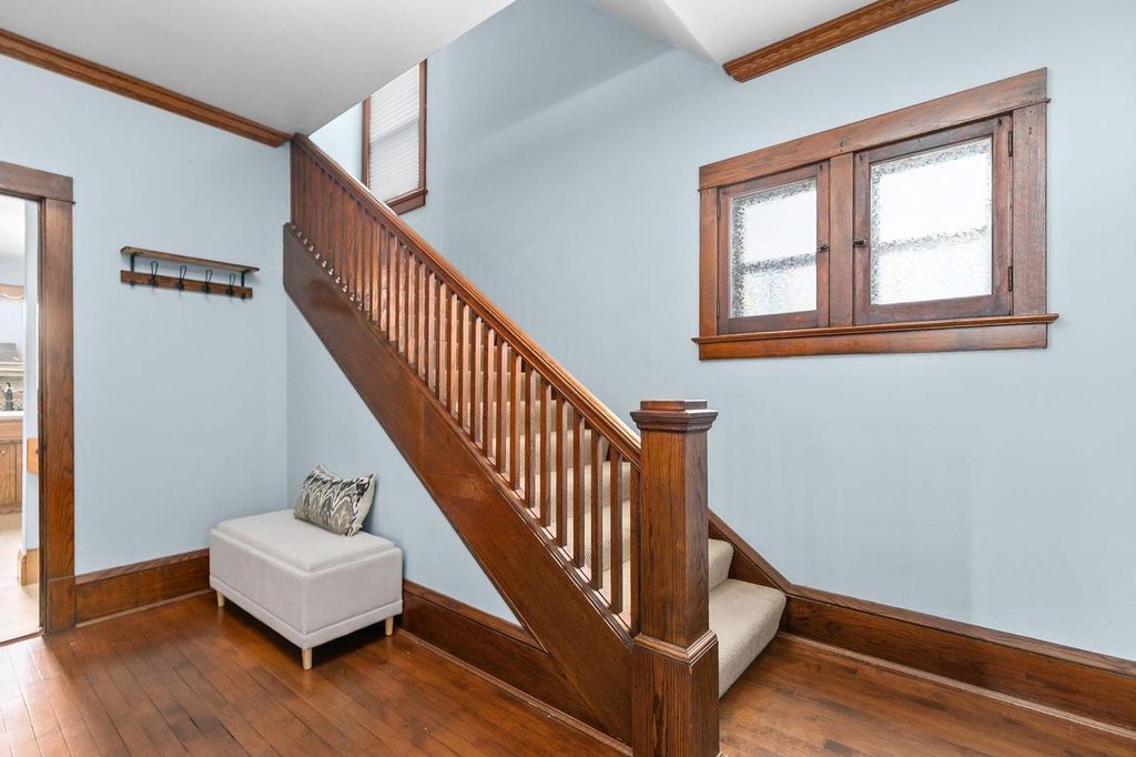 Photo of 913 N Harriman STREET, Appleton, WI 54911 (MLS # 50321624)