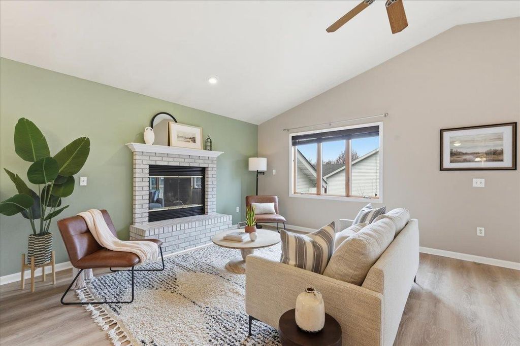 Photo of 142 Meadow Ridge LANE, Madison, WI 53704 (MLS # 2019160)