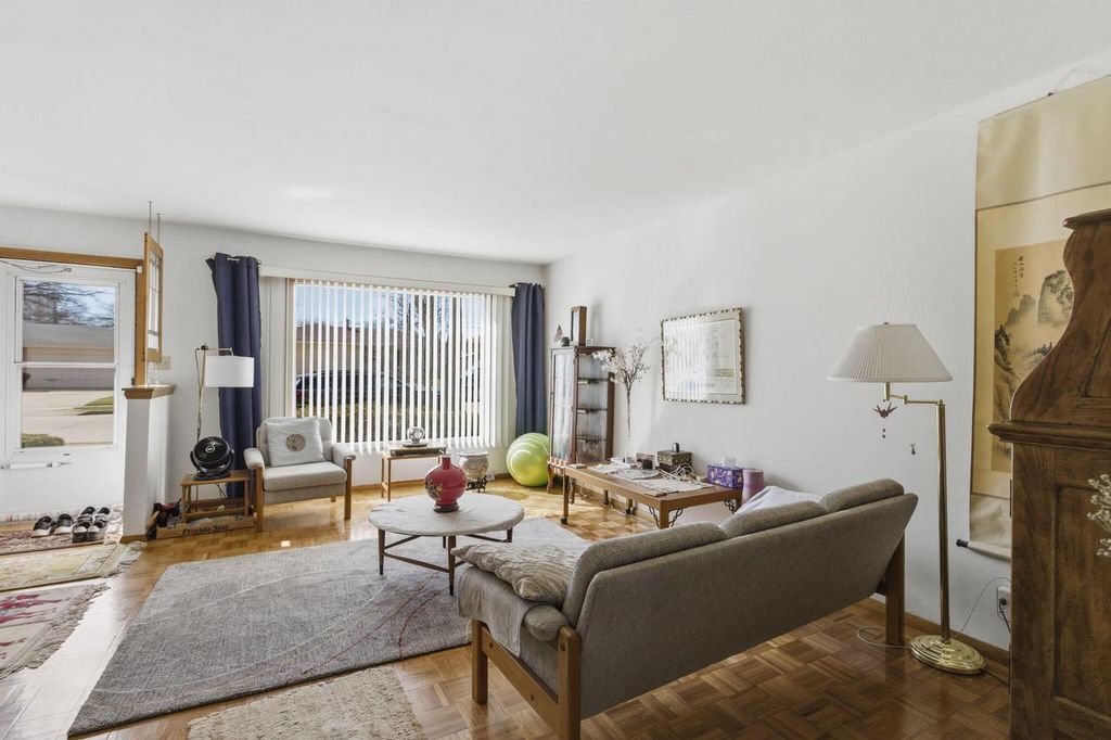 Photo of 5302 Athens AVENUE, Racine, WI 53406 (MLS # 1955006)