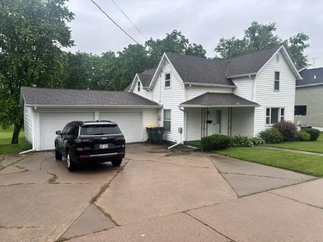 Photo of 901 S Madison STREET, Lancaster, WI 53813 (MLS # 2025671)