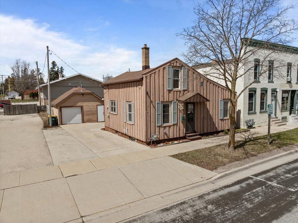 Photo of 117 S Mill STREET, Saukville, WI 53080 (MLS # 1949511)