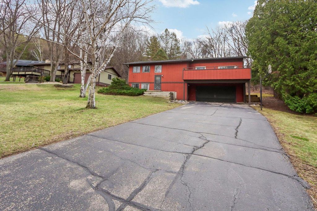 Photo of 30 Appleby CIRCLE, Mazomanie, WI 53560 (MLS # 2020141)