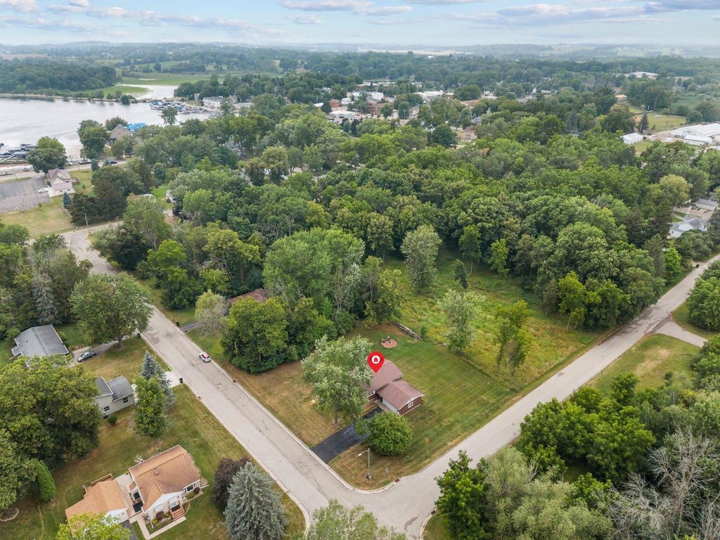 Photo of 570 Sherwood LANE, Green Lake, WI 54941 (MLS # 2009451)