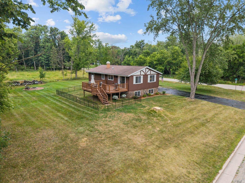 Photo of 570 Sherwood LANE, Green Lake, WI 54941 (MLS # 2009451)