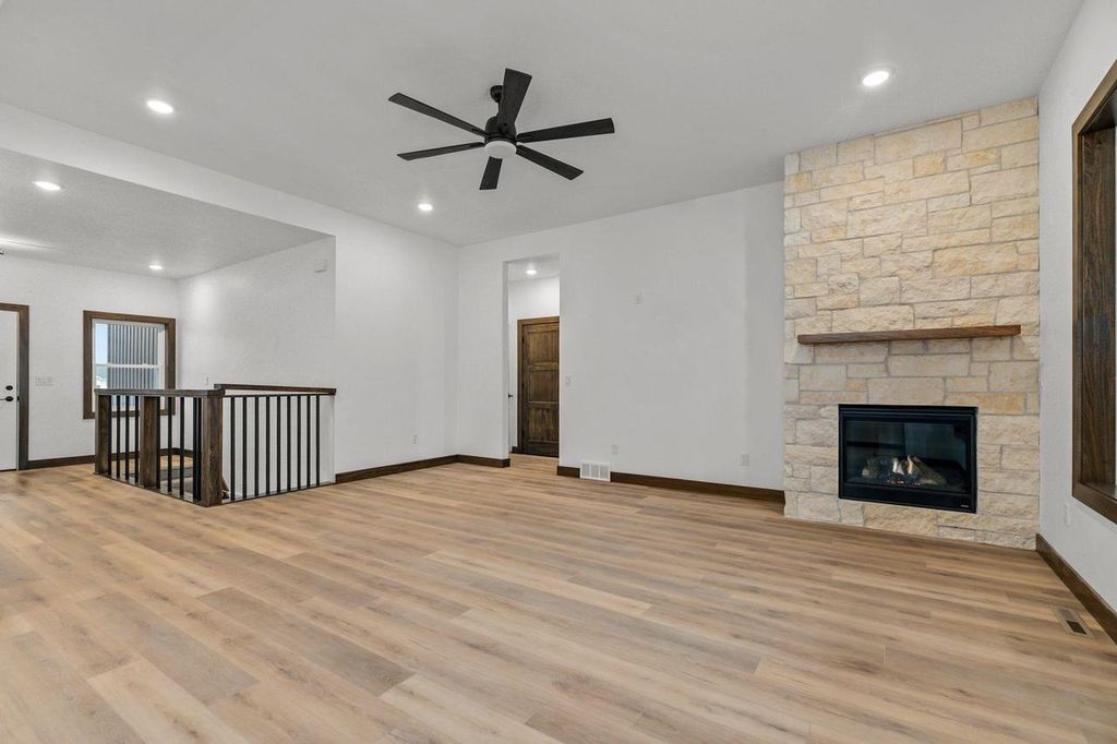 Photo of N9259 Anton STREET, Appleton, WI 54915 (MLS # 50323880)