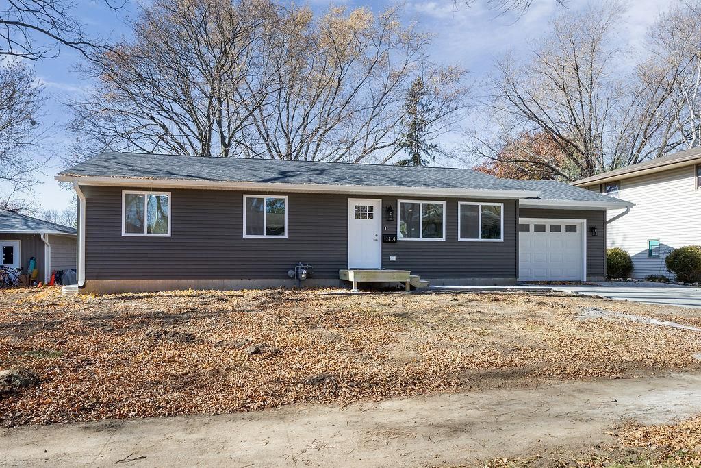 Photo of 1214 Bay Ridge ROAD, Madison, WI 53716 (MLS # 2012706)