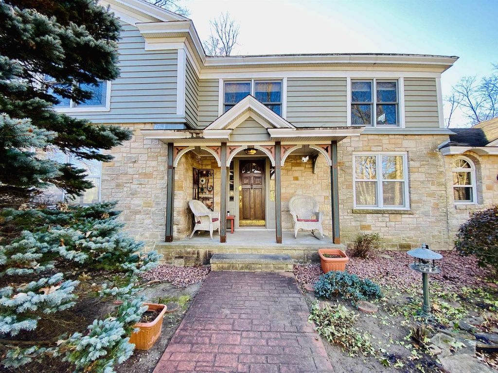 Photo of 2321 Jelinski CIRCLE, Plover, WI 54467 (MLS # 22505492)