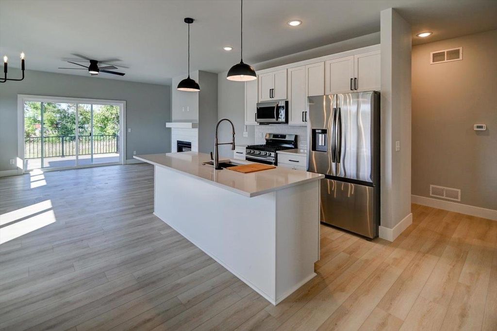 Photo of 1520 Palm Grass WAY, Stoughton, WI 53589 (MLS # 2008971)