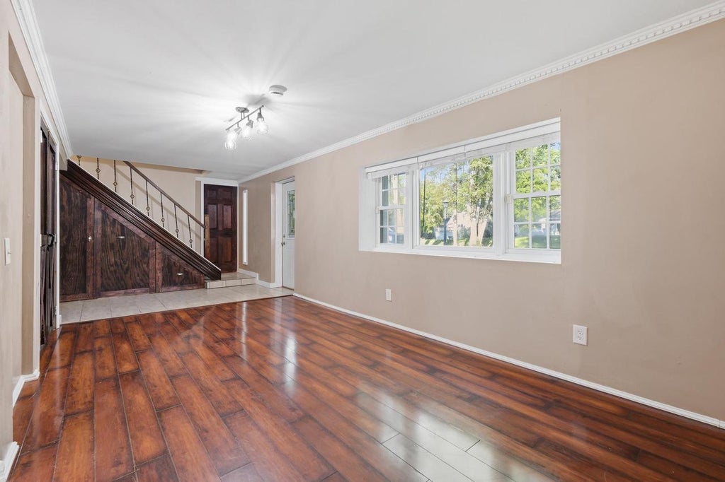Photo of 121 Seminole DRIVE, Edgerton, WI 53534 (MLS # 2030955)