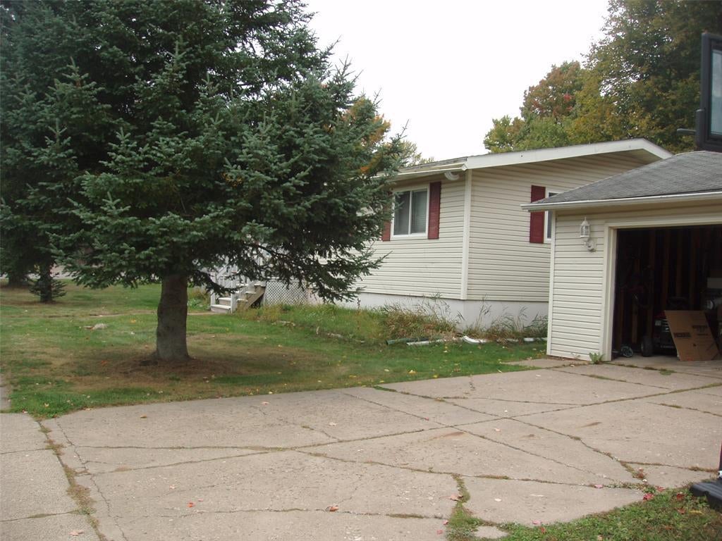 Photo of 118 9th STREET, Park Falls, WI 54552 (MLS # 1606170)