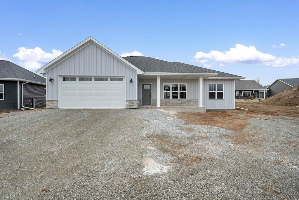 Photo of 2407 Whispering Wind LANE, Green Bay, WI 54303 (MLS # 50321892)