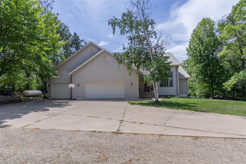 Photo of N1698 945th STREET, Eau Claire, WI 54701 (MLS # 1601131)