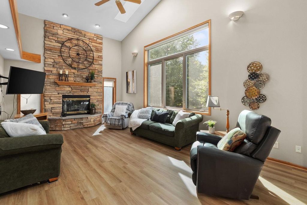 Photo of 6707 Twin Lane ROAD, Sun Prairie, WI 53590 (MLS # 2009323)