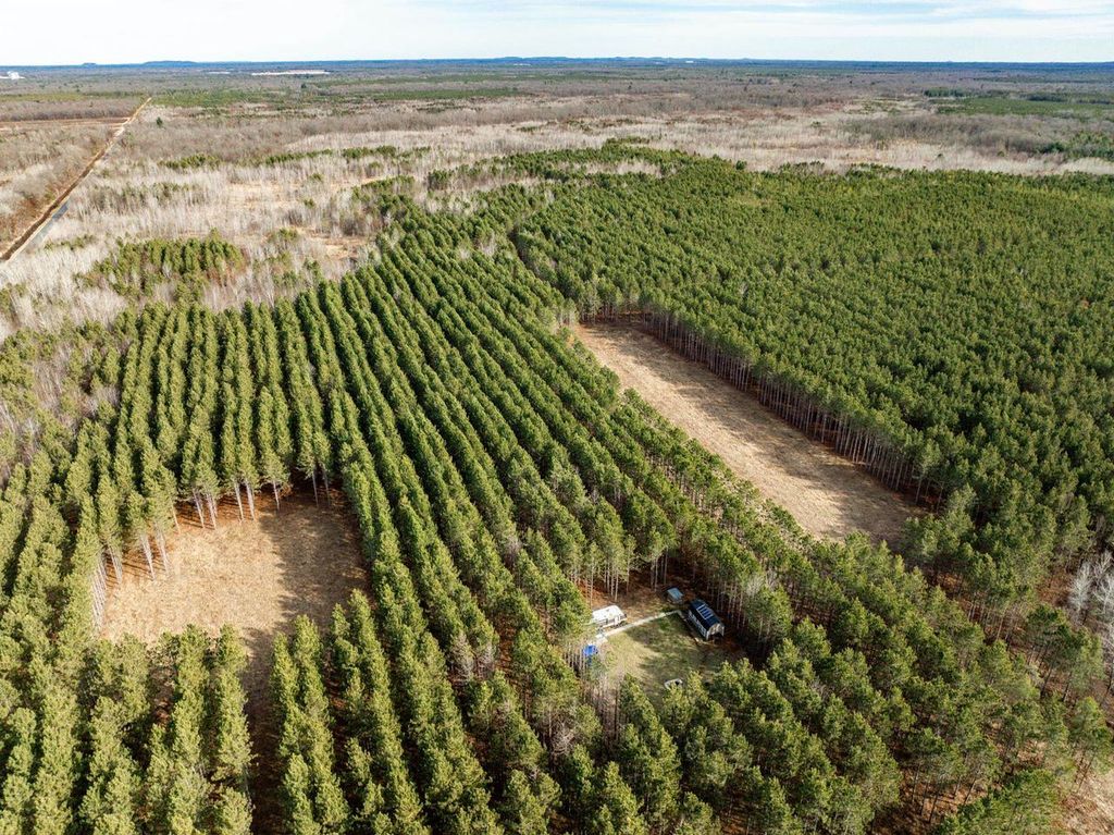 Photo of N9270 8th AVENUE, New Lisbon, WI 53950 (MLS # 2018213)