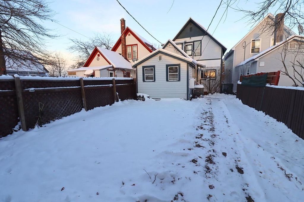 Photo of 417 7th Ave E, Ashland, WI 54806 (MLS # 6123100)