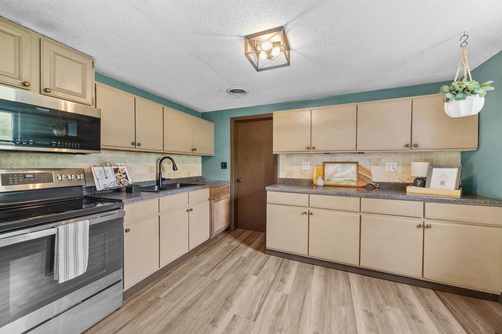 Photo of 27916 Highway 80, Richland Center, WI 53581 (MLS # 2018732)