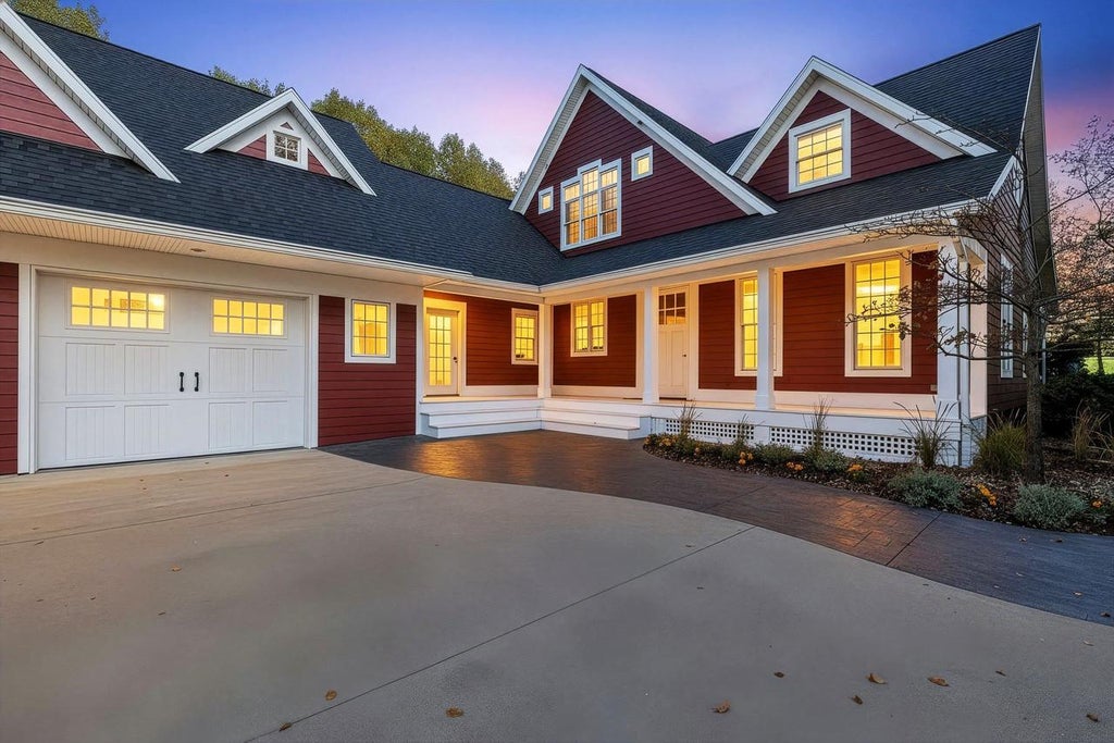 Photo of N8578 Seward DRIVE, Berlin, WI 54923 (MLS # 50335038)