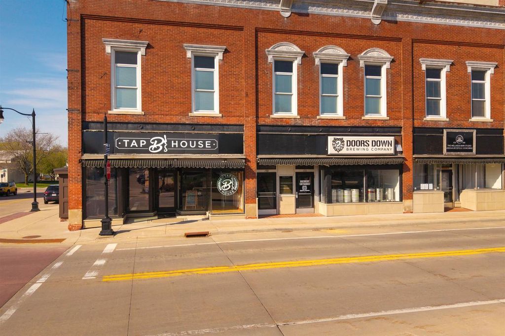 Photo of 140 E Grand AVENUE, Wisconsin Rapids, WI 54494 (MLS # 22600029)