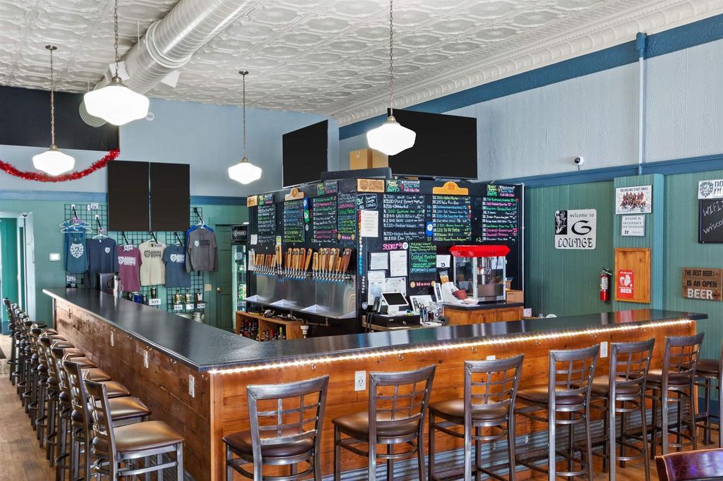 Photo of 140 E Grand AVENUE, Wisconsin Rapids, WI 54494 (MLS # 22600029)