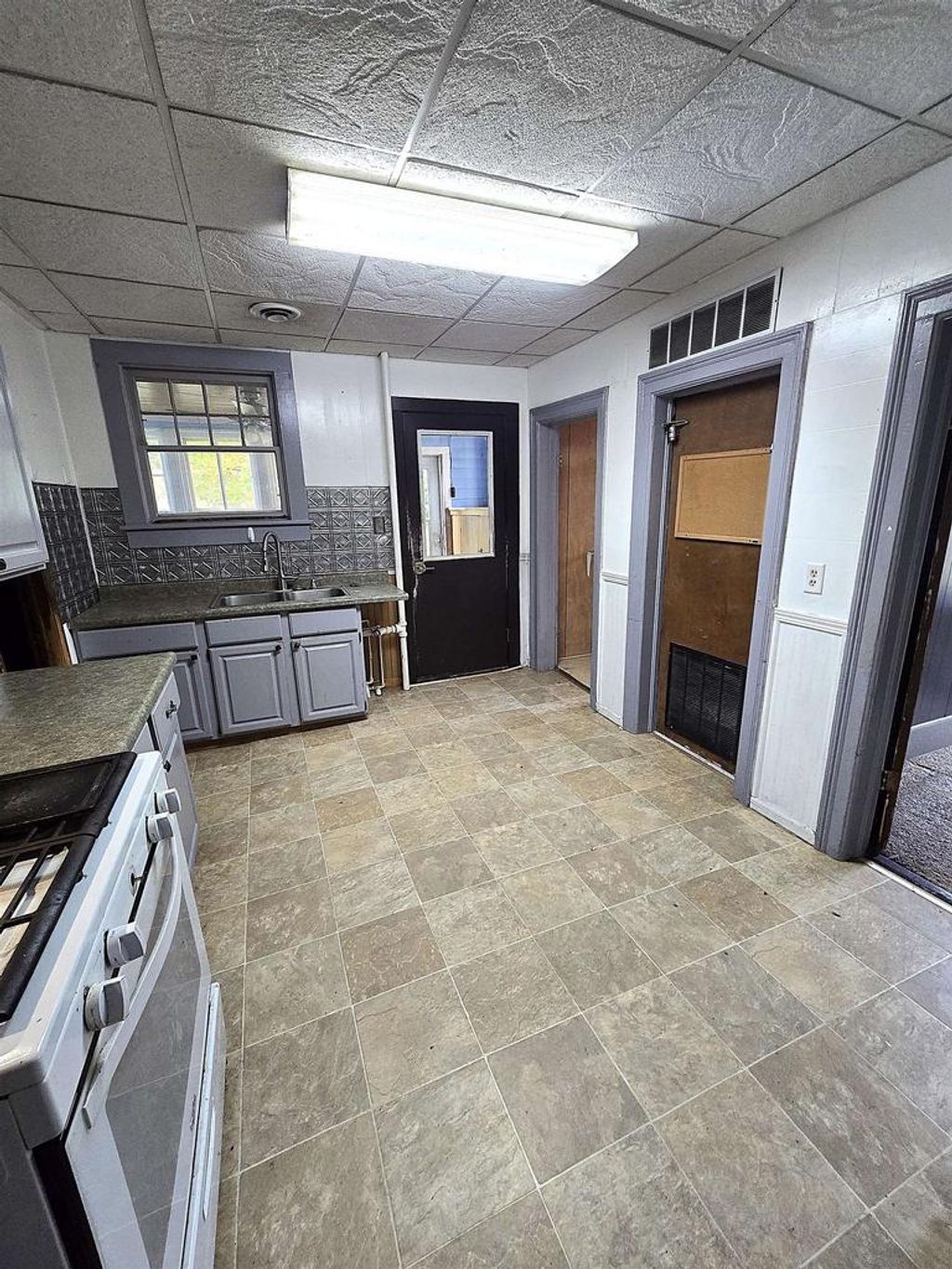 Photo of 2301 Dixon STREET, Stevens Point, WI 54481 (MLS # 22504970)