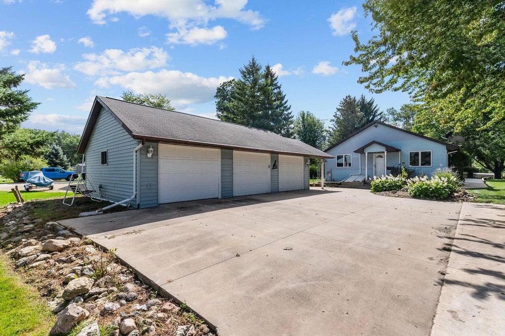 Photo of 8443 Oconnells Resort ROAD, Winnebago, WI 54986 (MLS # 50332348)