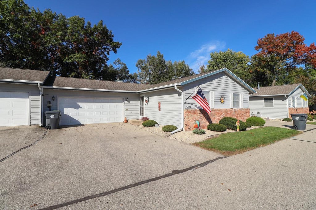 Photo of 3462 Woodbridge COURT, La Crosse, WI 54601 (MLS # 1984231)
