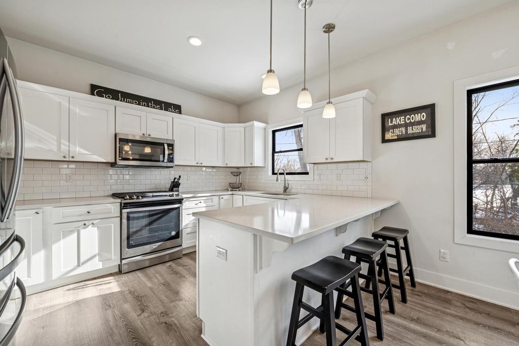 Photo of W3801 Woodland DRIVE, Lake Geneva, WI 53147 (MLS # 1948009)