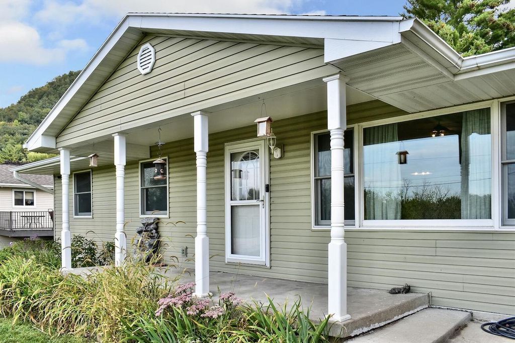 Photo of 1244 Fountain STREET, Fountain City, WI 54629 (MLS # 1935388)