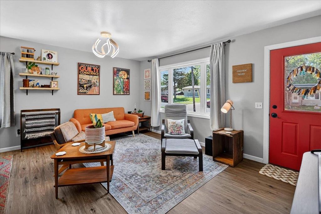 Photo of 1926 Scott LANE, Madison, WI 53704 (MLS # 2023479)