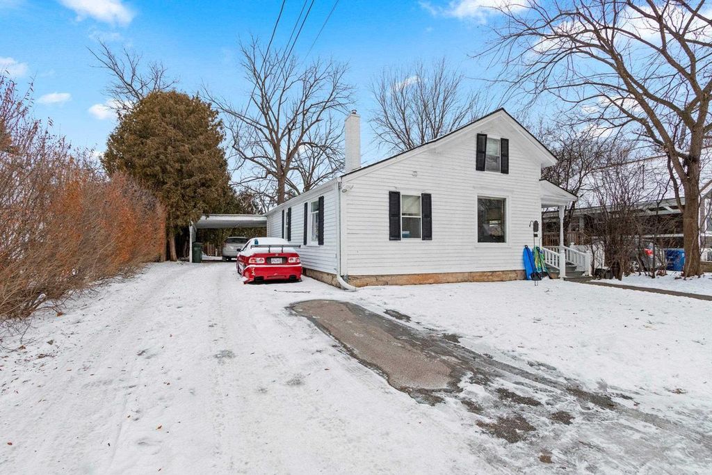 Photo of 417 Fulton STREET, De Pere, WI 54115 (MLS # 50320436)