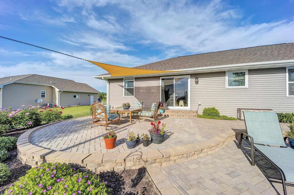 Photo of 553 Dove LANE, Oconto Falls, WI 54154 (MLS # 50322547)