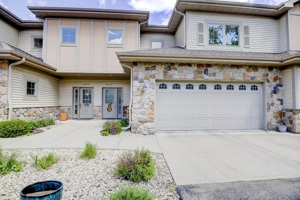 Photo of 4612 Burma ROAD, Mcfarland, WI 53558 (MLS # 2023320)