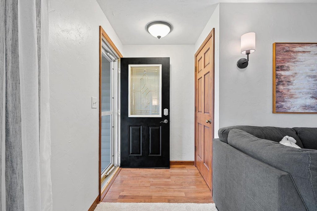Photo of 2559 Wildflower Row, Green Bay, WI 54311 (MLS # 50330459)