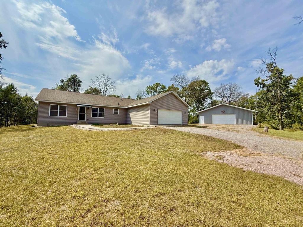 Photo of 1337 Chicago COURT, Friendship, WI 53934 (MLS # 2008506)