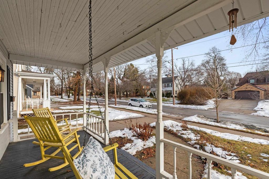 Photo of 320 11th STREET, Neenah, WI 54956 (MLS # 50320198)