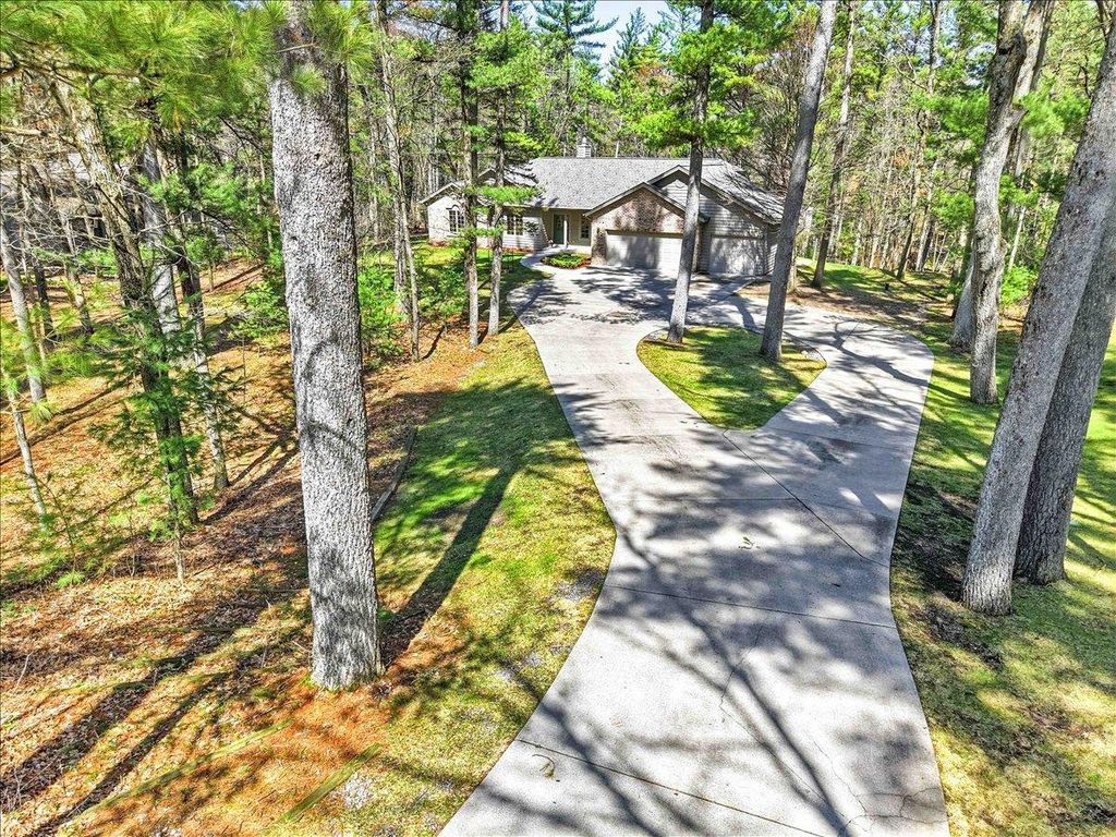 Photo of 3511 Big Timber DRIVE, Wisconsin Rapids, WI 54494 (MLS # 22601425)